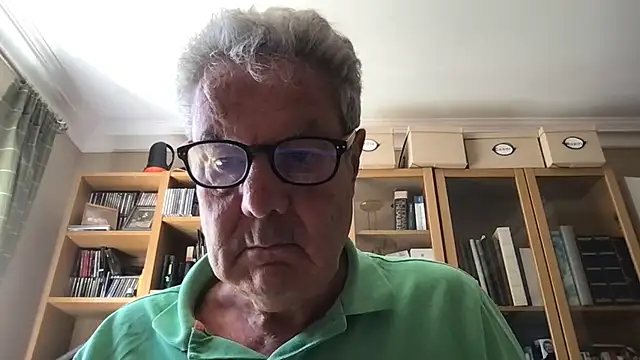 Snapshot of Oldpistolpete chatting on 18, 7, 2026 Oldpistolpete online show from 18, 7, 2026
