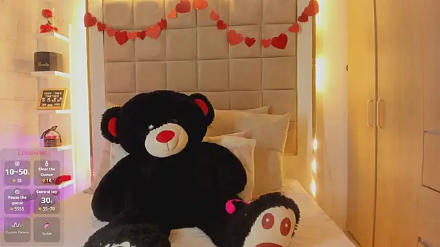 Snapshot of Victoria_adaams chatting on 18, 2, 2026 Victoria adaams online show from 18, 2, 2026