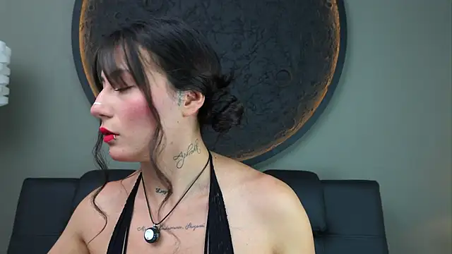 miss sharlotte18 online show from 11, 9, 2025