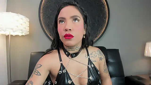 miss vaiolette online show from 21, 2, 2025