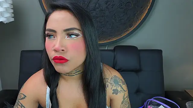 miss vaiolette online show from 24, 9, 2025