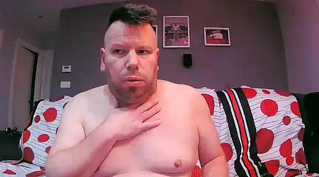 Snapshot of txan9876 chatting on 12, 1, 2025 txan9876 online show from 12, 1, 2025