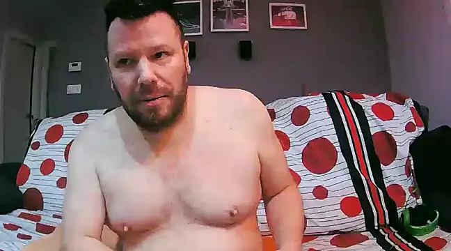 Snapshot of txan9876 chatting on 19, 2, 2025 txan9876 online show from 19, 2, 2025