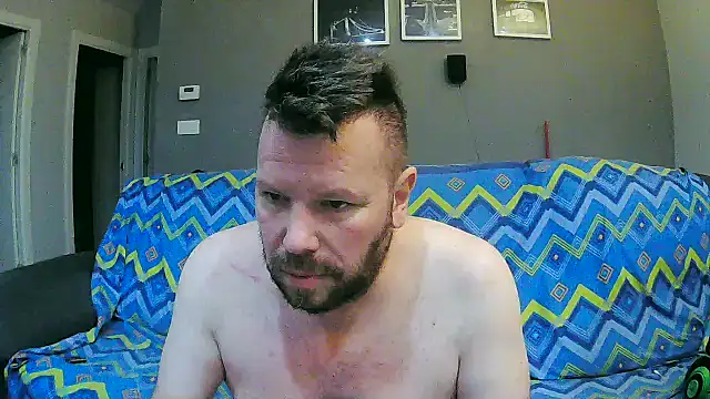 Snapshot of txan9876 chatting on 19, 9, 2025 txan9876 online show from 19, 9, 2025