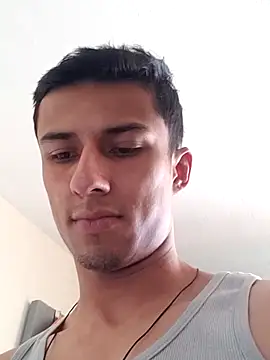 Ricardo hot03 online show from 17, 3, 2025