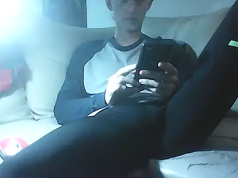 latinx44 online show from 9, 4, 2026