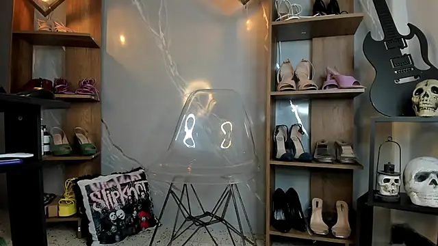 MirandaHaguen online show from 4, 3, 2025