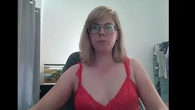 SavannaGirly online show from 7, 3, 2025