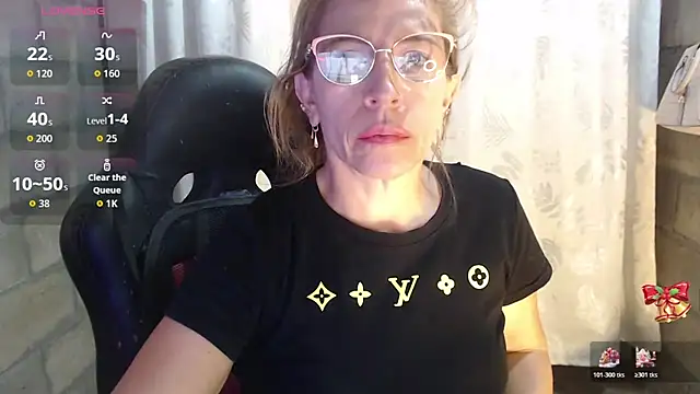 Chayla Ruiz online show from 15, 3, 2026