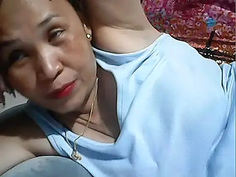 Lhadycarolyn online show from 22, 4, 2026