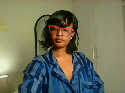 lina pretti online show from 11, 9, 2025
