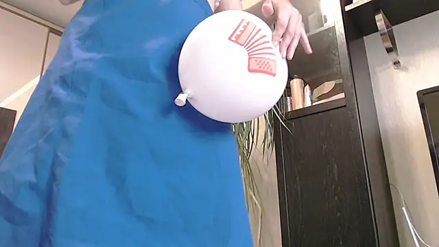 KiraGoldens online show from 23, 9, 2025