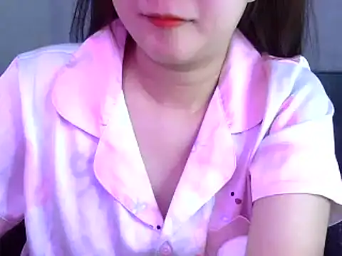 Bee 2k online show from 7, 2, 2025