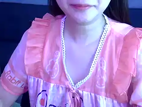 Bee 2k online show from 17, 11, 2025