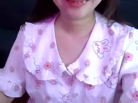 Snapshot of Bee_2k chatting on 26, 2, 2026 Bee 2k online show from 26, 2, 2026