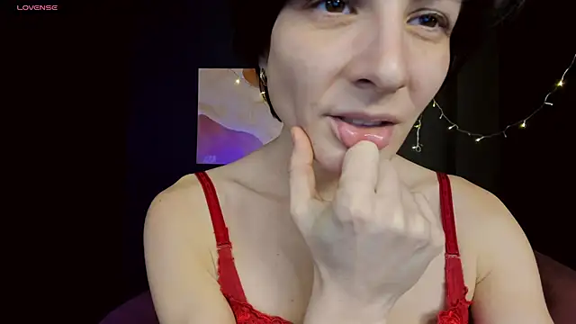 LorenDaze online show from 18, 2, 2025