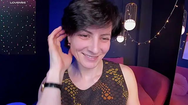 LorenDaze online show from 22, 2, 2025