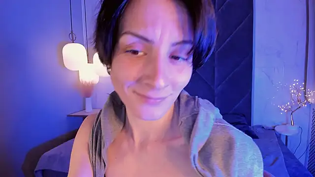 LorenDaze online show from 12, 3, 2025