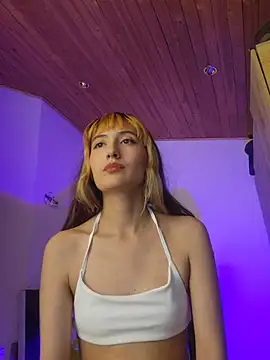 lola vlad online show from 9, 5, 2026