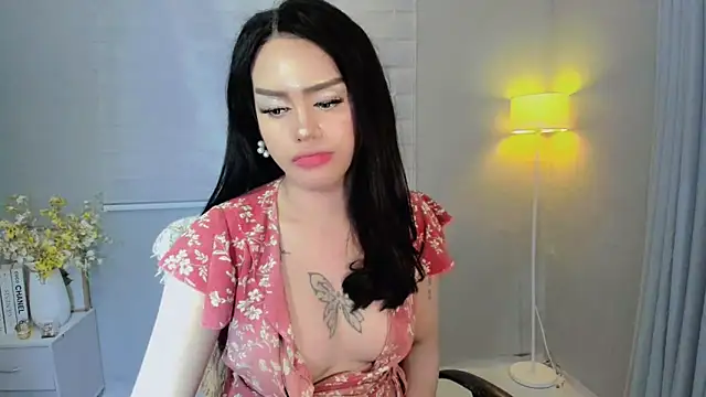 Patricia fox online show from 20, 2, 2025