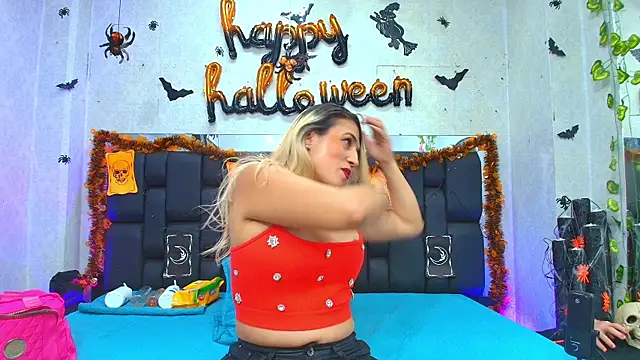  carolina fox online show from 16, 10, 2025