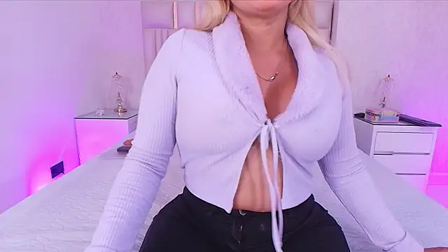  carolina fox online show from 22, 5, 2026