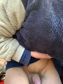 Senzuri kun online show from 19, 3, 2025