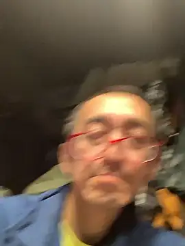 Senzuri kun online show from 9, 11, 2025