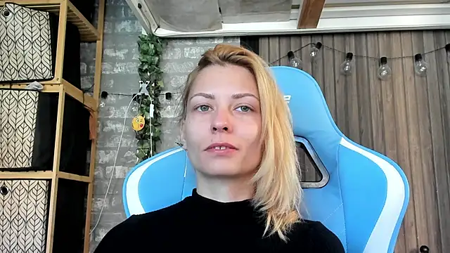 karo123421 online show from 19, 9, 2025