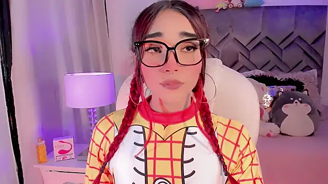 LeyXandrabraz online show from 8, 2, 2025