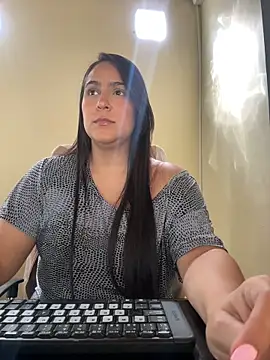 kendall 52 online show from 25, 3, 2026