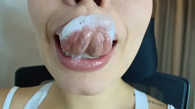 lisbet21x online show from 22, 3, 2026