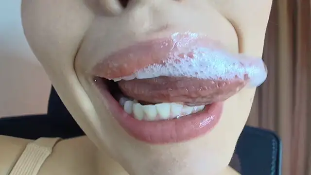 lisbet21x online show from 11, 4, 2026