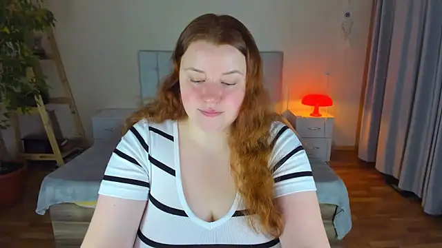 PolinaSalvatore online show from 14, 9, 2025