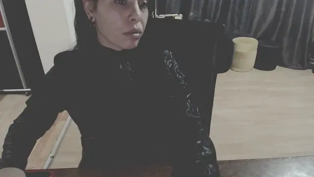 GoldenSasha online show from 28, 9, 2025