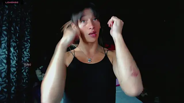 Summer XO online show from 23, 1, 2025