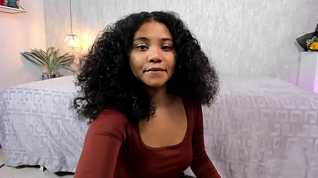 Snapshot of Zafiiraa chatting on 14, 5, 2026 Zafiiraa online show from 14, 5, 2026