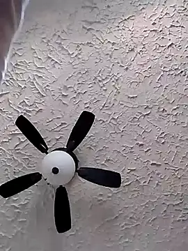 Daddy hook online show from 1, 2, 2025