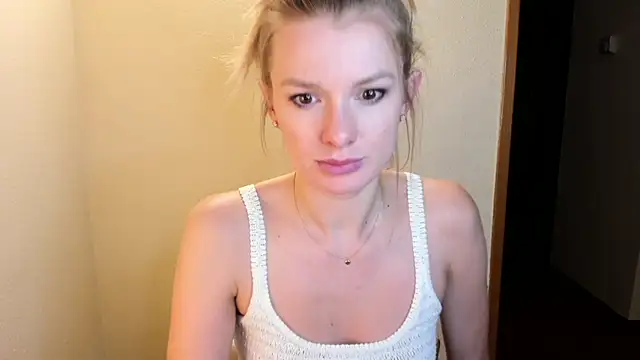 Annloveyou online show from 4, 1, 2025