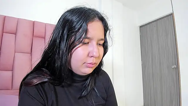 Lia sarahi online show from 3, 12, 2025