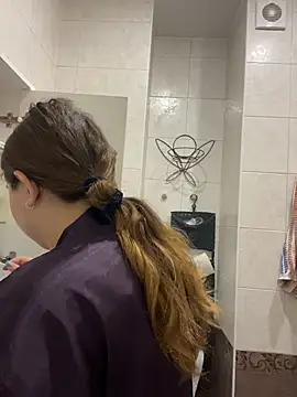 DienkaGreen online show from 13, 1, 2026