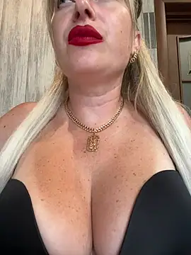Kittenforyou online show from 11, 7, 2026