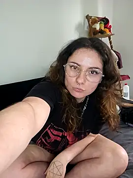 Moxxxie online show from 23, 9, 2025