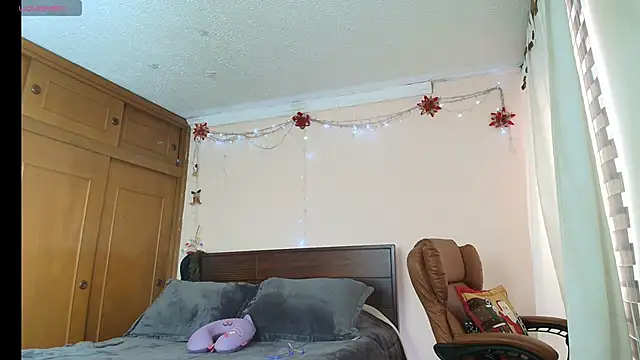 ISABEEL SOFIA01 online show from 2, 5, 2026