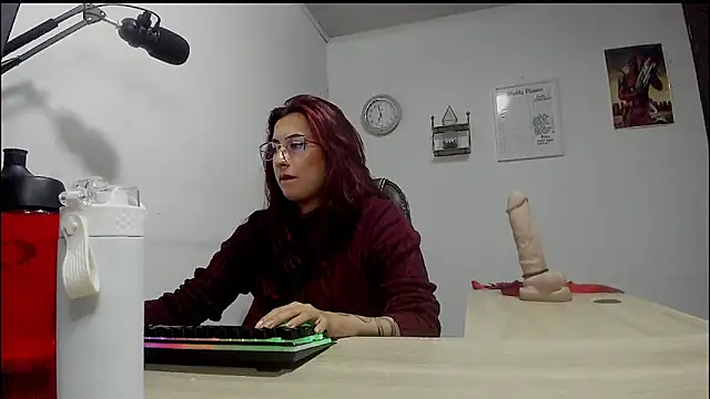 Scarlett Sen online show from 20, 2, 2025