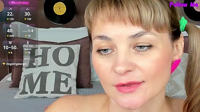 annasimonsj online show from 12, 3, 2025