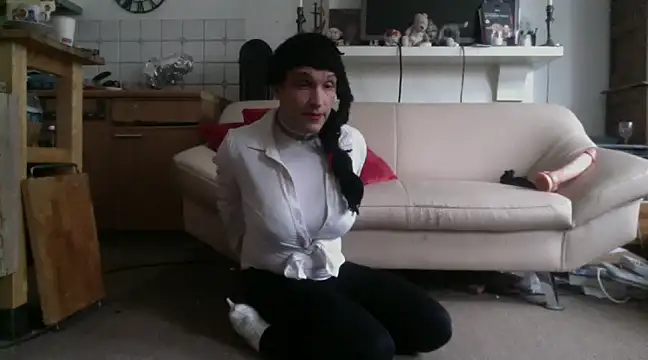 Sissy naomi online show from 10, 12, 2024