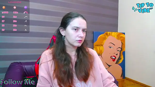 iris nikhols online show from 25, 11, 2025