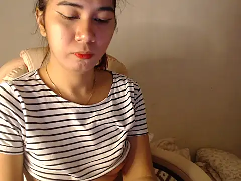 TransPetite1 online show from 21, 3, 2025