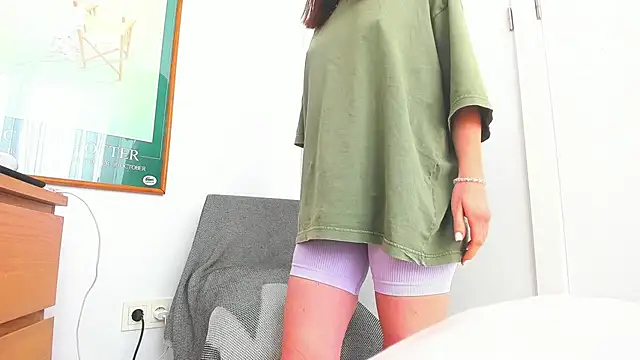 Cameron diazz online show from 2, 4, 2026